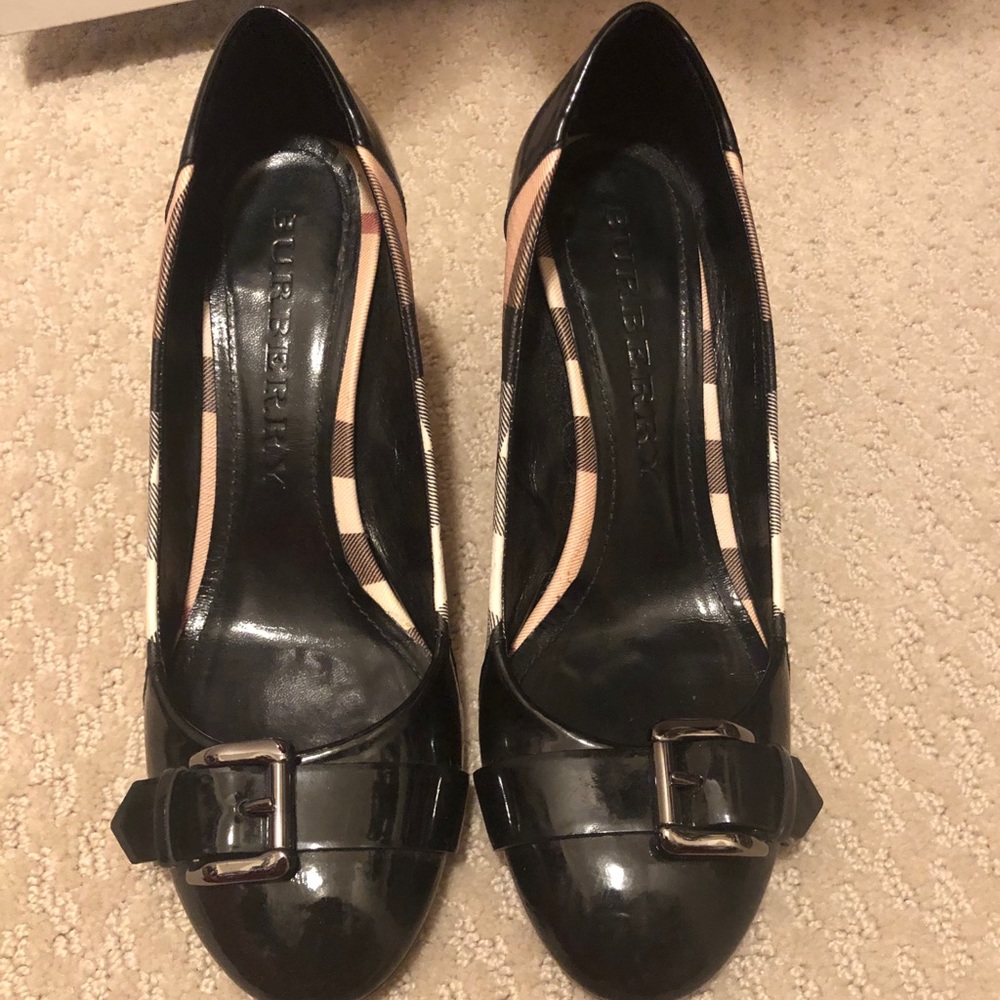 Burberry high hills size 38